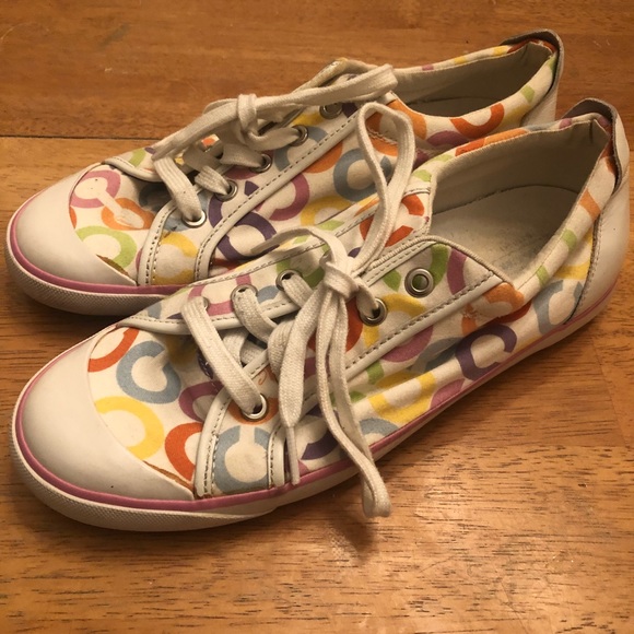 Coach sneakers very good cond cute size 9.5 NICE - Picture 6 of 8